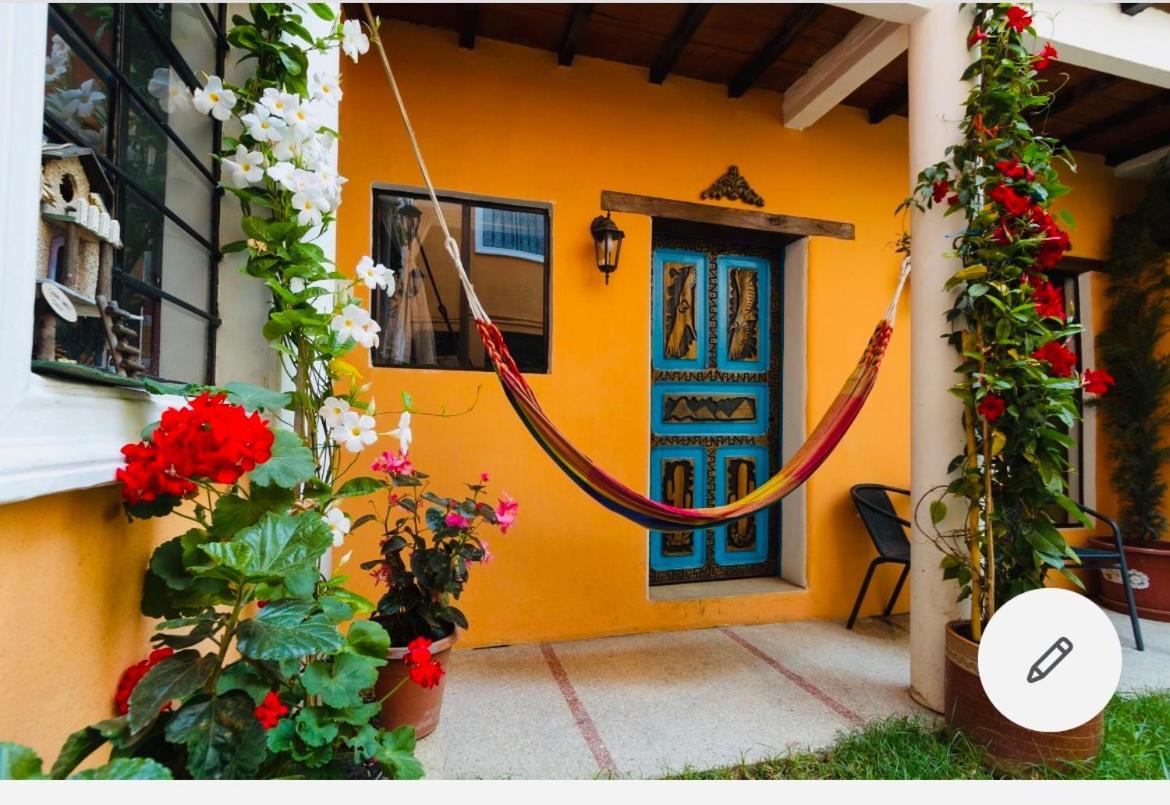 Itchimbia Garden Con La Mejor Vista De Quito Y Spa Eksteriør bilde
